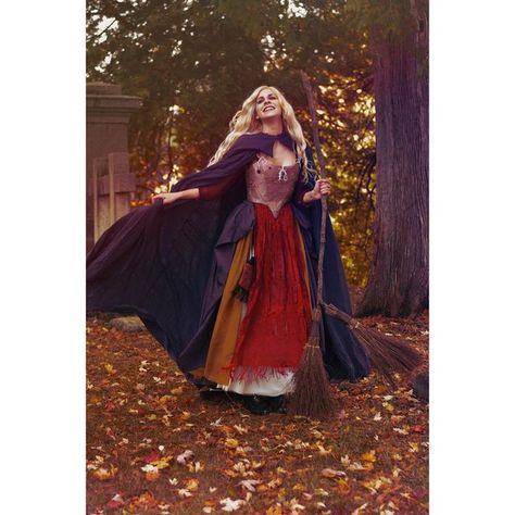 Sarah Sanderson Outfit, Hocus Pocus Cosplay, Sarah Sanderson Costume Diy, Billy Butcherson Costume, Sarah Sanderson Costume, Billy Butcherson, Hocus Pocus Costume, Sarah Sanderson, Kid Friendly Halloween