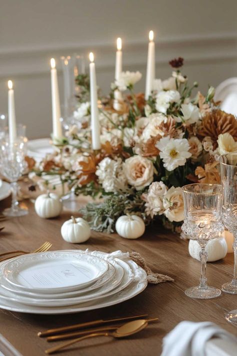 Beautiful Thanksgiving, Friendsgiving and Fall Table Setting Ideas Elegant Thanksgiving Decor, Elegant Thanksgiving Table Setting Ideas, Fall Table Setting Ideas, Wedding Aesthetic Ideas, Fall Wedding Aesthetic, Thanksgiving Decorations Table Setting, Beautiful Thanksgiving Table Settings, Modern Thanksgiving Table, Round Table Settings