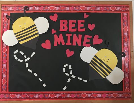 Bee Mine Valentine Bulletin Board, Bee Mine Bulletin Board, Valentine’s Day Bulletin Board Ideas, Valentine’s Day Bulletin Board, Bear Bulletin Board Ideas, Valentines Classroom Door, February Bulletin Boards, Valentine Bulletin Boards, Valentines Classroom