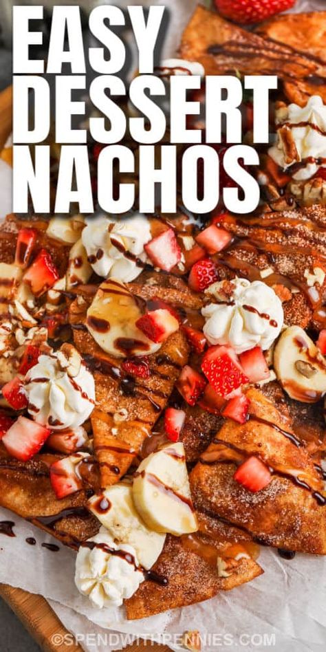 Fruit With Whipped Cream, Dessert Nachos Recipe, Dessert Night, Cinnamon Sugar Tortillas, Dessert Nachos, Easy Fruit Pizza, Fruit Chocolate, The Best Dessert, Dessert Platter