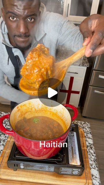 Chef Brad on Instagram: "International Stew 🍲 Series EP 2 🇭🇹 Haitian Ox Tail (Ké Bèf) Ingredients 3 Lbs Ox Tail 1 Pack Sazon 1 Tbs Complete Seasoning 2 Tbs Epis 1 Tsp Black Pepper 1 Tbs Chicken Bouillon 2 Bell Peppers 1 Onion 1 Scotch Bonnet 2 Tbs Tomato Paste 4-5 Cups Water or Stalk 3-4 Cloves Fresh Thyme Fresh Green Onions Carrots & Potatoes (optional) #souledoutchef #explorepage #haitiantiktok #chef #recipes #dirikole #riceandpeas #oxtail" Haitian Stew Chicken Recipe, Complete Seasoning, Ox Tail, Haitian Food, Carrots Potatoes, Chicken Bouillon, Stew Chicken Recipe, Haitian Food Recipes, Rice And Peas