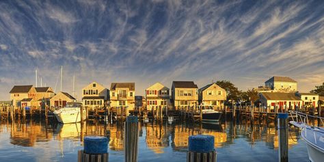 A Snob’s Guide to Nantucket With Kids — Town & Country Beach Towns, Destination Ideas, Marthas Vineyard, Beach Town, Activities To Do, Town And Country, Travel And Leisure, Nantucket, Vacation Destinations