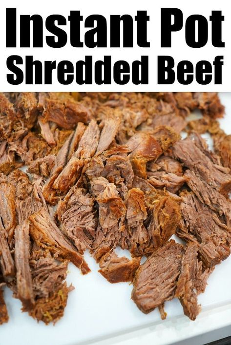 Slow cooker roast beef and gravy recipe that is shredded, fork tender and full of flavor. Use chuck roast for a cheap Crockpot dinner. Instant Pot Bbq Beef, Slow Cooker Round Roast, Roast Beef And Gravy, Beef And Gravy, Beef Recipe Instant Pot, Chuck Roast Recipes, Slow Cooker Roast Beef, Leftover Beef, Slow Cooker Roast