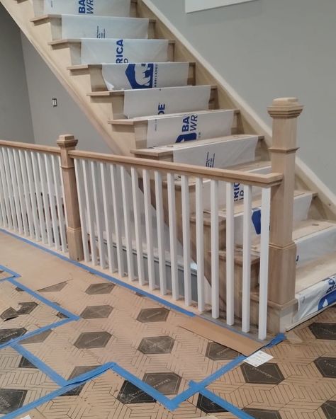 🌟 Project Spotlight: Classic Charm Meets Timeless Design! 🌟 We’re thrilled to showcase one of our latest indoor railing projects! This stunning all-wood railing features primed white square balusters and box newel posts paired with a classic red oak rail that adds warmth and elegance to the space. ✨ Why we love it: The primed white balusters create a clean, crisp look that pairs beautifully with any decor. Red oak rails bring a rich, natural tone, making this design both classic and inviti... White Balusters, Square Balusters, Indoor Railing, Wood Railing, Newel Posts, White Square, Red Oak, Natural Tones, Railing