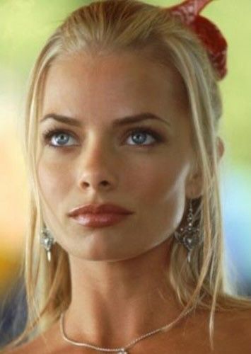 Jaime Pressly, Joe Dirt, Cute Couple Halloween Costumes, Celebrities Before And After, Jamie Lee, Hollywood Star, Blonde Beauty, Girl Crushes, Margot Robbie