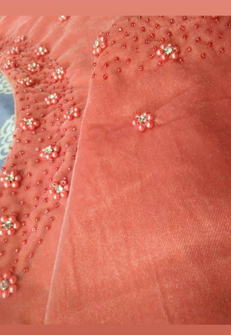 Simple Aari Bead Work Blouse Design, Peach Colour Kurti, Childrens Fancy Dress, Salwar Neck Designs, Kurti Embroidery, Simple Hand Embroidery Patterns, Peach Colour, Maggam Works, Embroidery On Kurtis