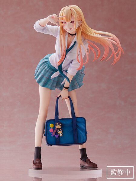 Sono Bisque Doll wa Koi wo Suru - Kitagawa Marin - 1/7 (Aniplex) | MyFigureCollection.net One Piece Robin, Action Figures Anime, Piskel Art, One Piece Figure, My Dress Up Darling, Dress Up Darling, Marin Kitagawa, Anime Figurines, Figure Poses