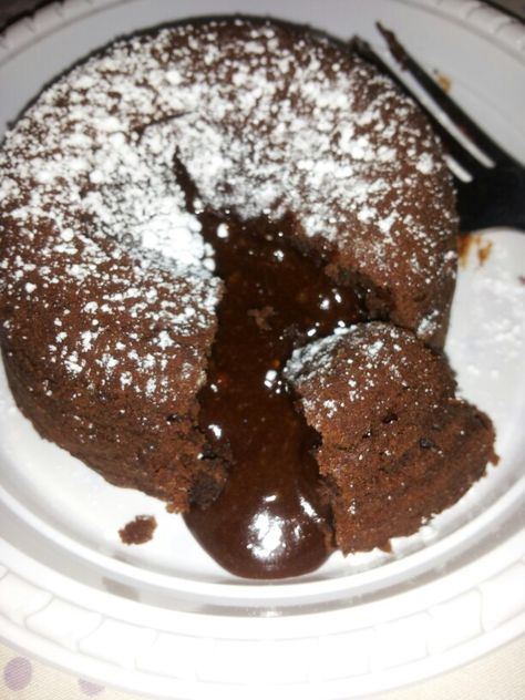 Delicious homemade lava cake by scratch Cake Captions, Chocolate Aesthetic, Pastries Recipes Dessert, Black Ranger, Chocolate Dishes, Lava Cake, Chocolate Cookie Recipes, Lava Cakes, Pastry Recipes