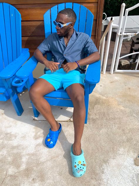 #crocs #beachpants #blue #shorts versace medusa glasses Dark Blue Crocs Outfit, Light Blue Crocs Outfit, Outfits With Blue Crocs, Blue Shorts For Summer Streetwear, Light Blue Crocs, Blue Shoes Outfit, Blue Crocs, Beach Pants, Icy Blue