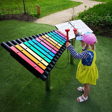 Outdoor Play Ground Ideas, Musical Playground, Playful Garden, Music Garden, Learning And Growing, Play Ground, Outdoor Music, Sensory Garden, Children Park