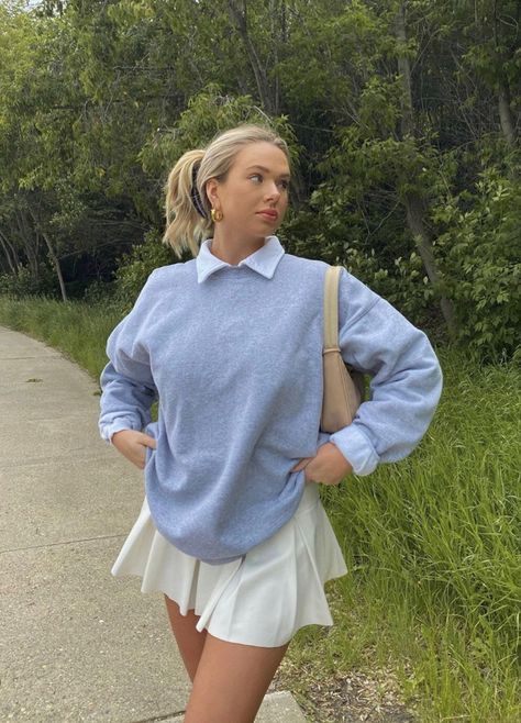 How To Style Tennis Skirt, Sophie Suchan, Tennis Skirt Outfit, Cute Skirt Outfits, Pullover Outfit, White Skirt, Indie Outfits, Vibe Clothes, Cute Skirts