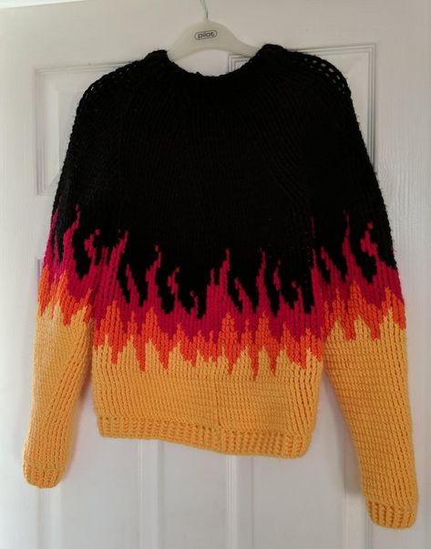 Flame Sweater, Swap Ideas, Support Each Other, Pola Sulam, Crochet Fashion Patterns, Diy Crochet Projects, The Flame, Crochet Fashion, Crochet Sweater