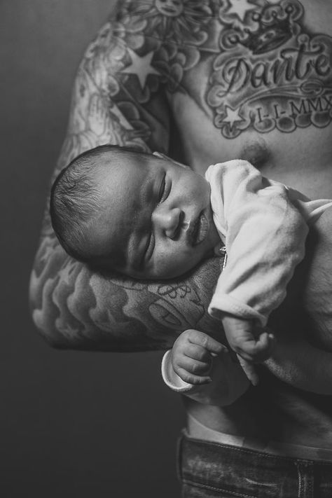 Father Son Newborn Photos, Father Daughter Newborn Pictures, Father Son Newborn Pictures, Father And Newborn Son, Baby Tattoos For Dads, Baby Tattoo For Dads, Newborn Tattoo, Tattoo Father, Father Son Photography