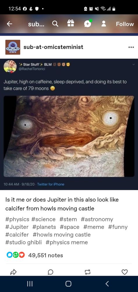 Text: "Jupiter, high on caffeine, sleep-deprived and doing its best to take care of 79 moons." Response from sub-at-omicsfeminist: "is it me or does Jupiter also look like Calcifer from Howl's Moving Castle?" Howls Moving Castle Art Fanart, Calcifer As A Human, Howls Moving Castle Comic, Howls Moving Castle Party Ideas, Calcifer Cosplay, Howls Moving Castle Funny, Calcifer Wallpaper, Howls Moving Castle Fanart, Howls Moving Castle Nails