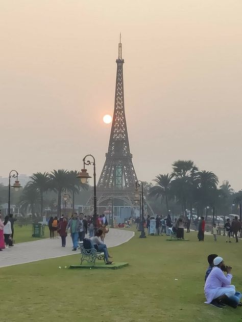 This is not Japan, this is ECO park, Kolkata, India Eco Park Kolkata Photography, Eco Park Kolkata, Kolkata Video, Kolkata Aesthetic, Kolkata Photography, Home Screen Wallpaper Hd, Eco Park, Amalfi Coast Travel, Victoria Memorial