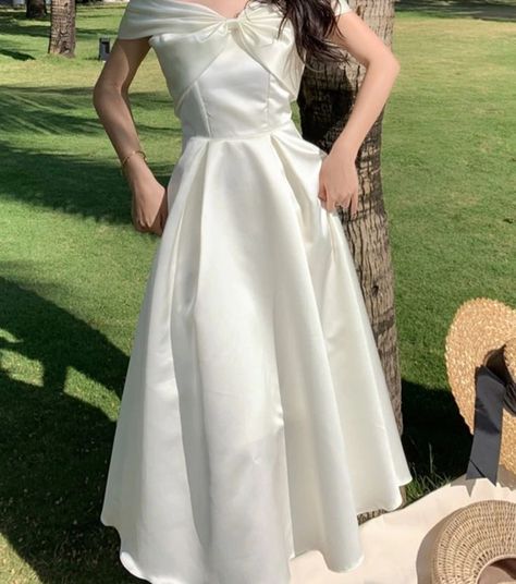 Wedding White Dress, Farewell Dresses, Classic Style Outfits, Elegant Midi Dresses, Kawaii Dress, Everyday Fashion Outfits, Prom Dress Inspiration, Korean Fashion Dress, Wedding White