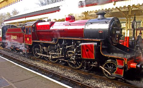 Steam Loco #13065 - LMS Hughes Crab at Bolton Street. | Flickr Steam Trains Uk, Old Steam Train, Heritage Railway, Steam Engine Trains, Traction Engine, Steam Railway, Class Pictures, Trainspotting, British Rail