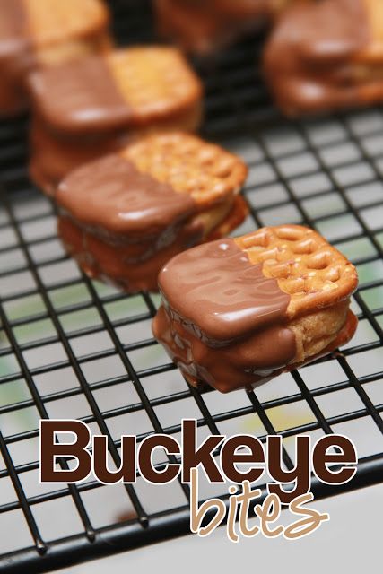 Buckeye Bites: A Peanut Butter & Chocolate Treat. Easy. Yummy. Yes. Pretzel Buckeyes, Buckeye Bites, Pecan Bar, Pretzel Sandwich, Crockpot Candy, Pretzel Snacks, Baked Custard, Cookie Table, Dessert Bites