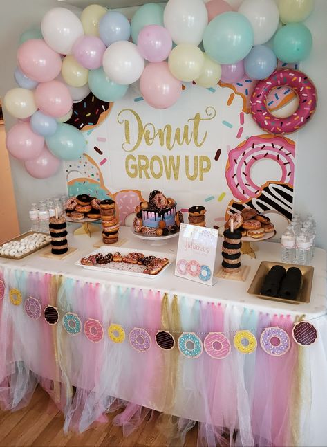 Donut Goodbye Party, Donut Grow Up Birthday Cake, Three Year Old Donut Party, Donut Birthday Party, Donut Cake, Donut Grow Up, Donut Grow Up Party Food, Donut Grow Up Party Decorations, Donut Theme Party