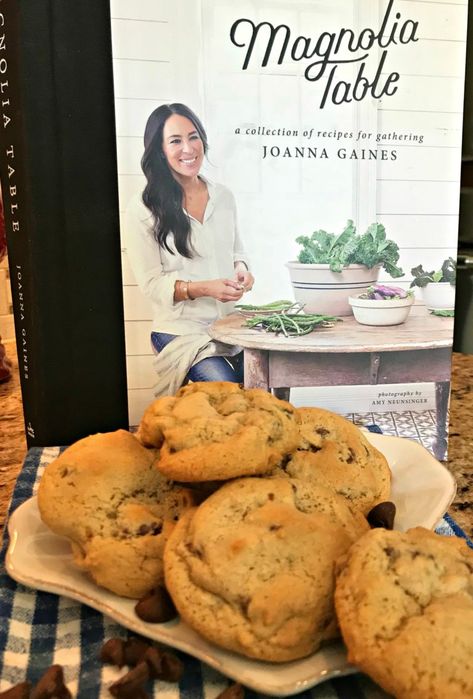 Joanna Gaines' Chocolate Chip Cookies - The Cookin Chicks Joanna Gaines Chocolate Chip Cookies, Joanna Gaines Recipes, Magnolia Table, Choc Chip Cookies, Choco Chips, Peanut Butter Chocolate Chip, Joanna Gaines, Homemade Chocolate, Cookies Recipes Chocolate Chip