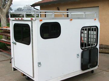 Two Horse Hauler Dog Box For Truck, Pet Donkey, Ford Sport Trac, Biker Dog, Diy Horse Barn, Ford Sport, Dog Trailer, Tiny Horses, Diy Horse