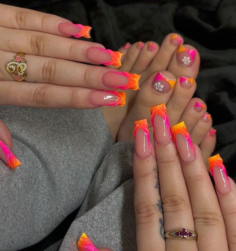 Pink And Orange Toenails, Orange French Tips, Orange Acrylic Nails, Toenail Designs, Romantic Nails, Girly Acrylic Nails, Acrylic Nails Coffin Pink, Bling Acrylic Nails, Toe Nail Designs