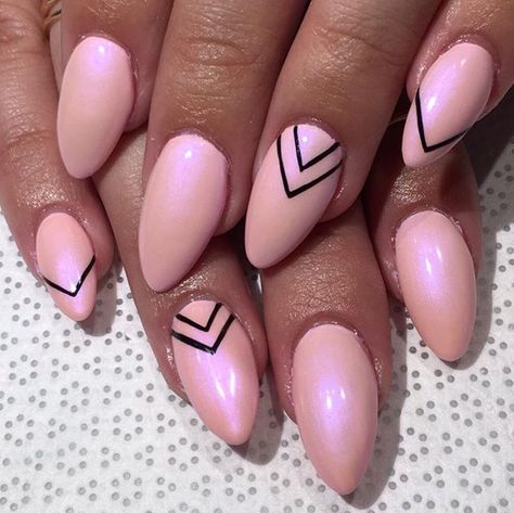 Pink And Black Nails, Pink Black Nails, Nail Jewelry, Pink And Black, Black Nails, Jewelry Bags, Pale Pink, Pink Black, Black Pink