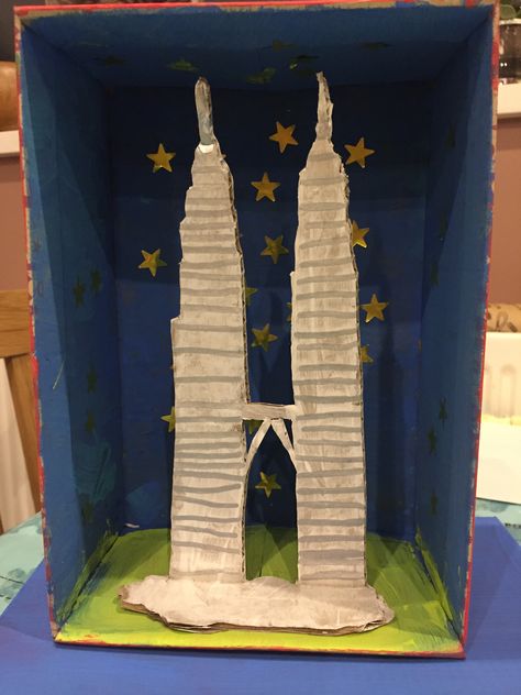 Stem Towers, Engineering Crafts, Diorama Art, Petronas Twin Towers, Easy Doodle, 3d Craft, Easy Doodle Art, Twin Towers, Class Projects