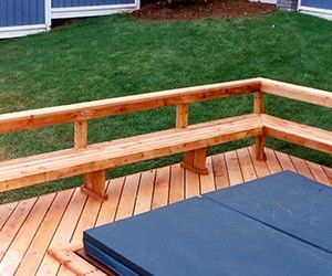 Pool Deck Bench Ideas, Deck Benches, Deck Bench Seating, Ground Level Deck, Build Deck, Deck Bench, Rental Ideas, Diy Bathtub, Deck Seating