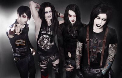 Vampires Everywhere! Vampires Everywhere, Goth Gf, Escape The Fate, Band Photos, Lifestyle Magazine, The Band, After Dark, Music Bands, Fitness Inspo