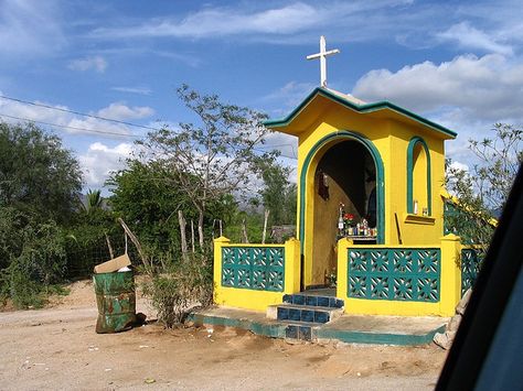 Roadside shrines, La Paz, Mexico by michelle_nance, via Flickr Acnh Yellow, Sacred Spaces, Place Of Worship, Arte Popular, Mexican Style, Mexican Folk Art, Sacred Space, Worship, Folk Art