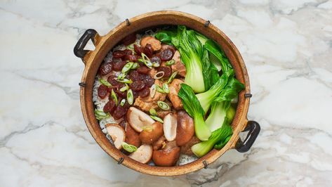 This Hong Kong staple is the ultimate one-pot comfort food. Once you learn the technique, you can swap out the sweet-savory Chinese sausage and chicken, earthy shiitake mushrooms, and tender bok choy called for here for any number of other ingredients. Clay Pot Rice Recipe, Chinese Clay Pot, Claypot Rice Recipe, Pot Rice Recipe, Clay Pot Rice, Claypot Chicken Rice, Follicular Phase, Asian Store, Vietnamese Soup