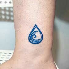 You are not a drop in the ocean. You are an entire ocean in one drop. Water Drop Tattoo, Drop Tattoo, Swimming Tattoos, Water Tattoo, C Tattoo, Tattoo People, Blue Tattoo, Raven Tattoo, Waves Tattoo