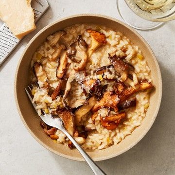 Mushroom Risotto Recipes, Risotto Recipe, Wild Mushroom, Roasted Mushrooms, Mushroom Risotto, Valentines Day Dinner, Dinner At Home, Risotto Recipes, Low Sodium Chicken Broth