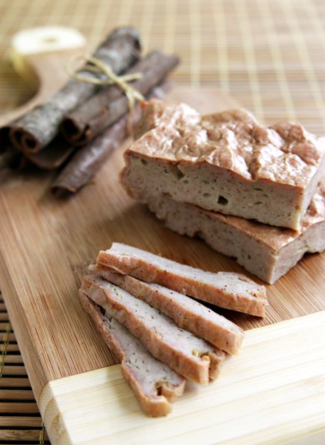 [Chả Quế (Vietnamese Cinnamon Pork Pate)] + Click For Recipe!  #easy #recipes #asian #vietnamese Recipes Vietnamese, Nem Nuong, Liver Pate Recipe, Chicken Cashew, Vietnamese Banh Mi, Cashew Recipes, Liver Pate, Vietnamese Pork, Banh Mi Sandwich