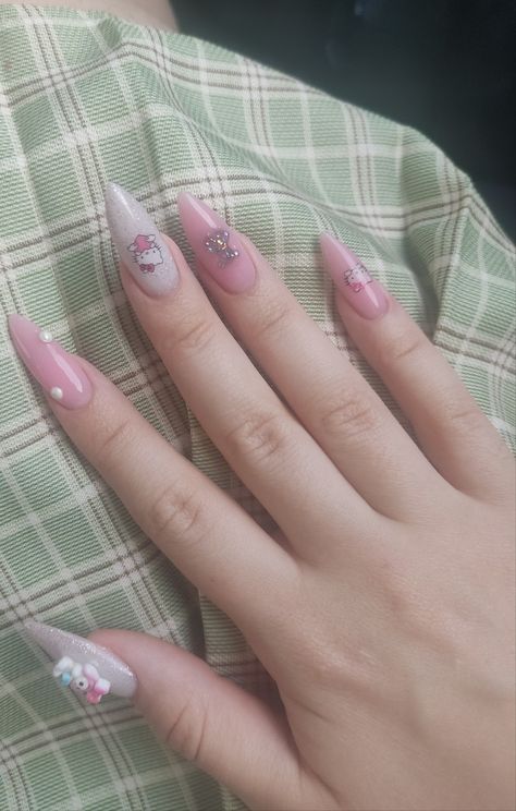 hello kitty sanrio my melody pink Simple Kawaii Nails, Ideas Uñas, Sanrio My Melody, Hello Kitty Sanrio, Kawaii Nails, My Melody, Manicure, Hello Kitty, Kitty