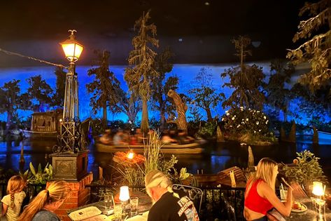 Blue Bayou Disneyland, Pirates Of The Caribbean Ride, Disneyland Trip Planning, Southern Mansions, Blue Bayou, Disneyland Tips, Best View, Disneyland Trip, Pirate Theme