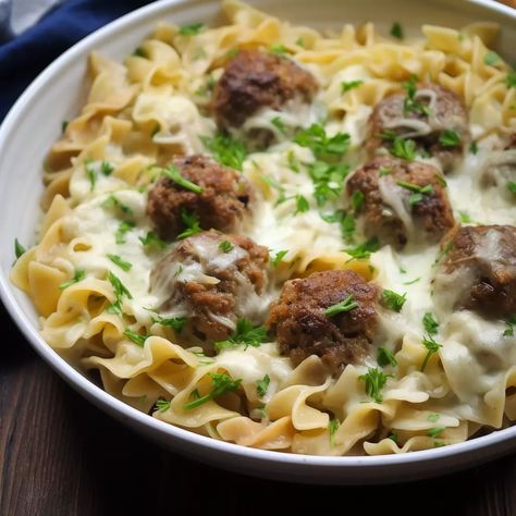 Swedish Meatball Noodle Bake Meatball Noodle Bake, Creamy Swedish Meatballs, Mongolian Ground Beef Noodles, Ground Beef Noodles, Asian Bbq Sauce, Mongolian Ground Beef, Noodle Bake, Swedish Meatballs Easy, Tender Meatballs