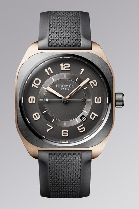 Introducing - The New Rose Gold and Titanium Hermes H08 Iconic Watches, Nice Watch, Monochrome Watches, Concrete Color, Retro Watches, Guy Stuff, Sideboard Designs, Kelly Bag, Rose Gold Case