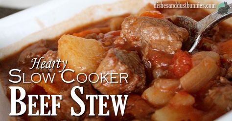 We can all feel the changing of the seasons and the cold winter air creeping up on us.  This hearty slow cooker beef stew should warm you up quite nicely! I make this beef stew for my family whenever the weather starts to get colder.  It's great to come in from an afternoon walk and … Slow Cooker Beef Stew Easy, Vitaclay Recipes, Slow Cook Beef Stew, Beef Stew Meat Recipes, Slow Cooker Recipes Beef Stew, Easy Beef Stew Recipe, Easy Beef Stew, Hearty Beef Stew, Stew Meat Recipes