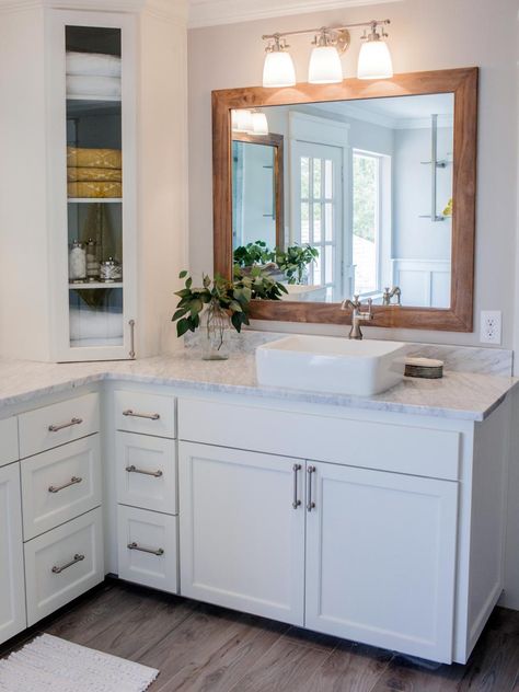 Fixer Upper: A Contemporary Update for a Family Sized House | HGTV's Fixer Upper With Chip and Joanna Gaines | HGTV Modern Farmhouse Bathroom Decor, Fixer Upper Bathroom, Farmhouse Bathroom Sink, Farmhouse Bathroom Decor Ideas, Farmhouse Bathroom Vanity, Bathroom Sink Cabinets, Modern Farmhouse Bathroom, Ideas Hogar, Master Decor