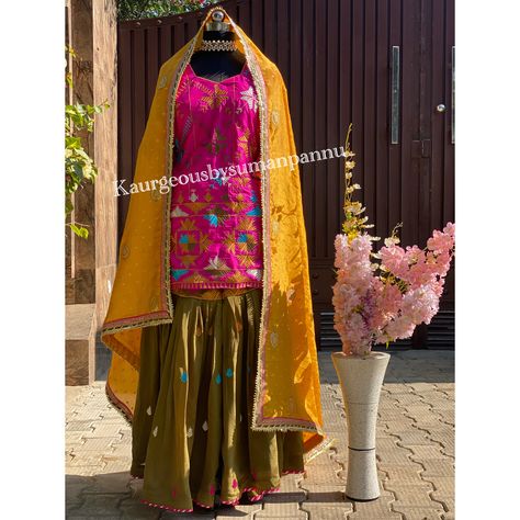 Punjabi Suits Designer Boutique, Traditional Suit, Fancy Suit, Latest Bridal Dresses, Casual College Outfits, Pakistani Fancy Dresses, Trendy Dress Outfits, Beautiful Suit, Embroidery Suits Design