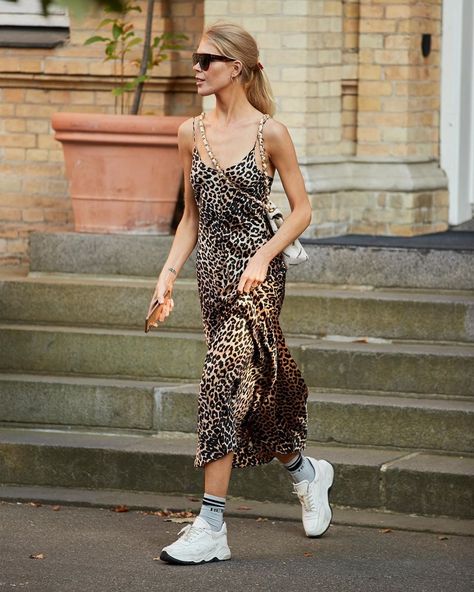 Leopard Midi Dress Outfit, Animal Print Dress Outfit, Leopard Slip Dress, Dress And Sneakers Outfit, Midi Dress Outfit, Ganni Dress, Cheetah Dress, Copenhagen Fashion Week, Changing Room