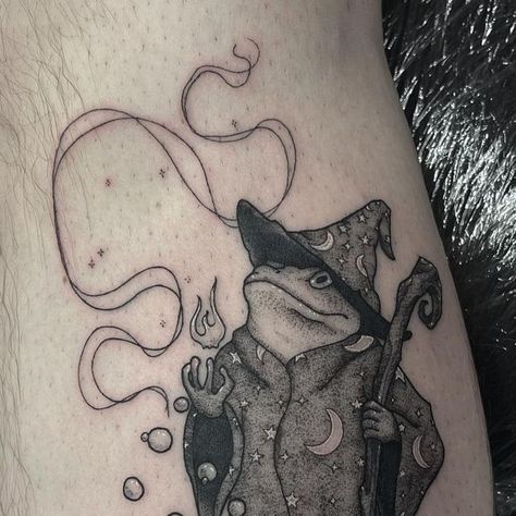 Wizard Frog On Mushroom, Lizard Wizard Tattoo, Frog With Wizard Hat Tattoo, Frog With Witch Hat Tattoo, Wizard 101 Tattoo, Wizard Toad Tattoo, Mushroom Toad Tattoo, Magic Frog Tattoo, Spooky Frog Tattoo