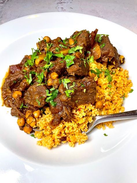 Beef & Apricot Tagine - Best Recipes UK Moroccan Lunch, Beef Tagine Recipes, Baking Recipes Aesthetic, Lamb Tagine Recipe, Gnocchi Lasagna, Beef Tagine, Tajin Recipes, Moroccan Beef, Lamb Tagine