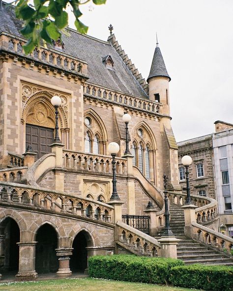 Royal Mile Edinburgh, Dundee Scotland, Academia Aesthetics, Clock Tower, Dundee, Reference Images, Beautiful Architecture, Pretty Places, Central Park