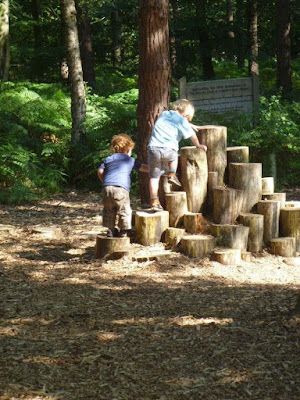 Natural Playground Inspiration {Outdoors Play, Organic Playgrounds} Natural Play Spaces, Kids Play Spaces, Outdoor Play Spaces, Play Garden, Outdoor Play Areas, Outdoor Play Area, Kids Outdoor Play, Natural Playground, Playground Design