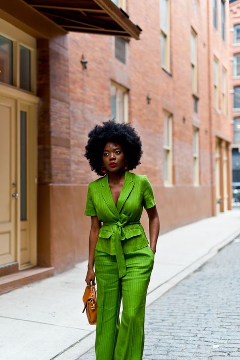 GREEN WITH ENVY All Green Outfits For Women, Lime Outfit, Brunch Outfit Black Woman, All Green Outfit, Green Outfits For Women, Green With Envy, Dinner Outfits, Green Pants, Brunch Outfit