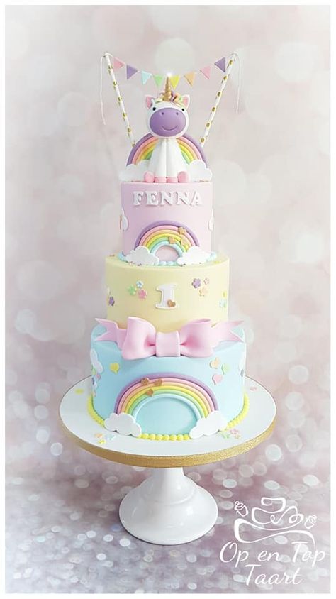 3 Tier Unicorn Cake, Rainbow 1st Birthday Cake, Unicorn Theme Cake, 3 Tier Birthday Cake, Half Birthday Cakes, Tiered Cakes Birthday, Baby First Birthday Cake, Unicorn Birthday Cake