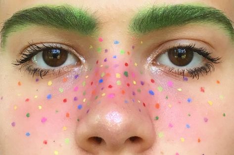 Cute Clown Makeup, Freckles Makeup, Look Festival, Pride Makeup, Face Art Makeup, Magical Makeup, Swag Makeup, Ethereal Makeup, Male Makeup